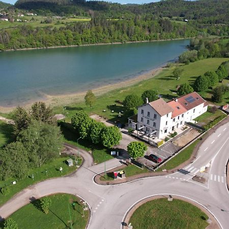 Готель Au Moulin Du Pont Samognat Екстер'єр фото